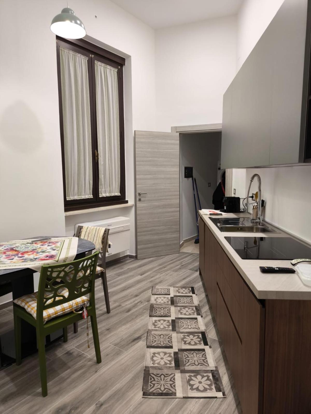 דירות ברינדיזי La Casa Rossa מראה חיצוני תמונה