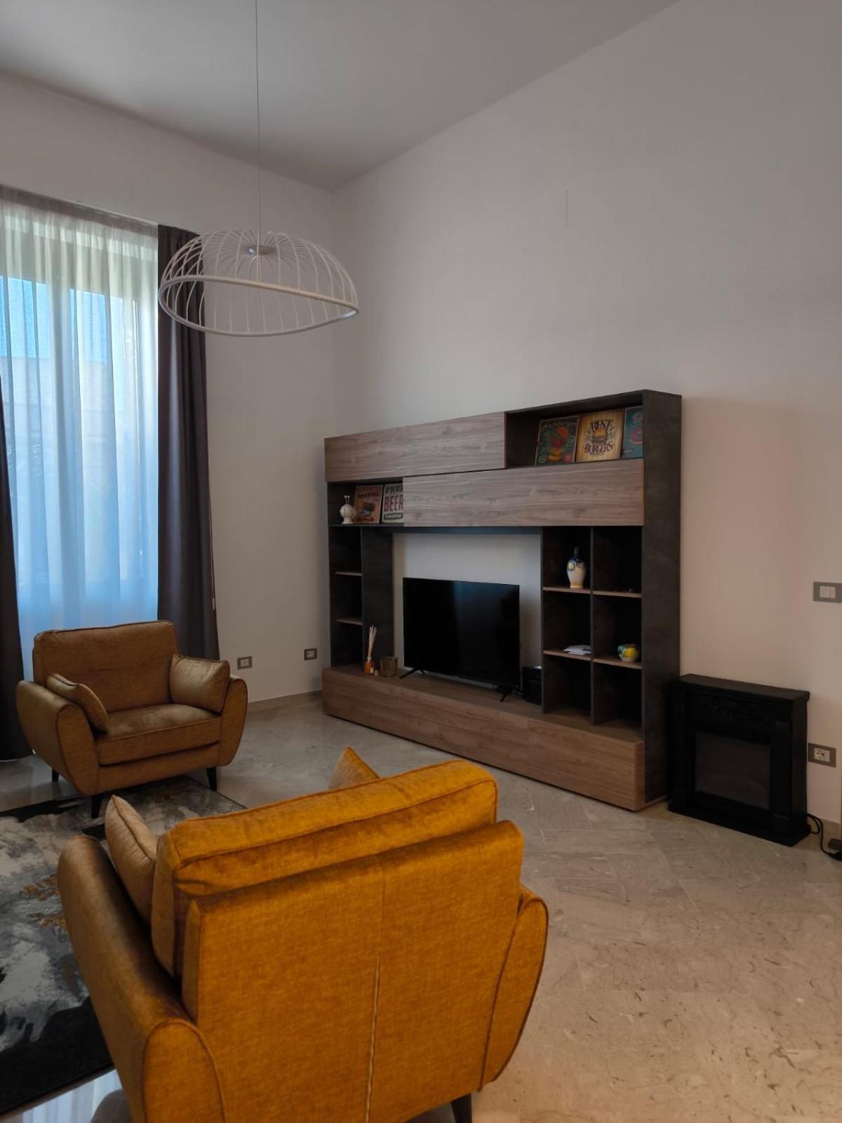 דירות ברינדיזי La Casa Rossa מראה חיצוני תמונה